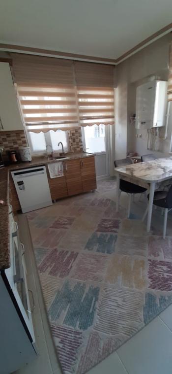 GÜVENAY - ÇORUM GÜLABİBEY HZ.EBUBEKİR CAMİ YAKINI 3+1 SATILIK DAİRE 