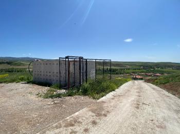 GÜVENAY - ÇORUM SARMAŞA KÖYÜ KARŞISINDA 500 M² SATILIK  BAHÇE