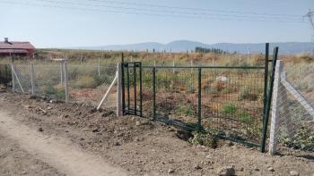 GÜVENAY - ÇORUM CEMİLBEY YOLU OVAKARAPINAR MEVKİİ 500 M² BAHÇE