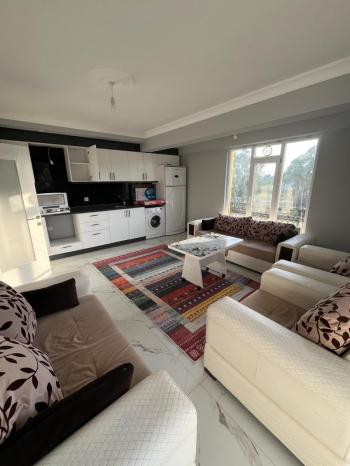 ÜNİVERSİTE BÖLGESİNDE KİRALIK 1+1 DAİRE