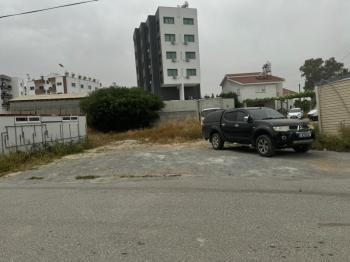 LEFKOŞA GÖNYELİ'DE  APARTMAN İNŞAATINA UYGUN  SATILIK KÖŞE ARSA