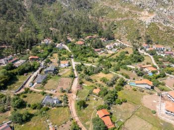 Marmaris Turunç Dereözü 800 m2 20/40 Villa İmarlı Köşe Parsel Arsa
