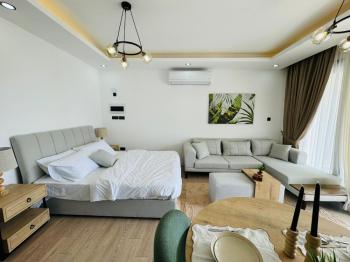 Kıbrıs Girne Karşıyaka da Satılık Denize Yürüme Mesafesinde  Taşınmaya Hazır Sitede Stüdyo Daireler