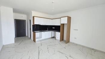 KKTC, Iskeleden, Muhteşem Deniz manzaralı, Taşınmaya Hazır Satılık Studio