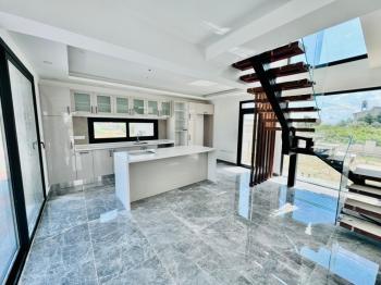 Kıbrıs Girne Çatalköy Bölgesinde Satılık 4+1  Havuzlu Villa