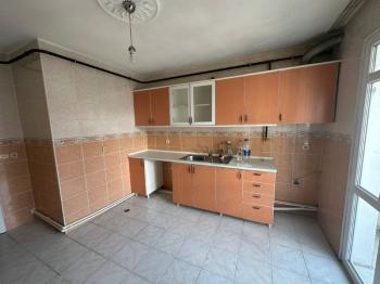 SARAY KEMALPAŞA MAHALLESİNDE ARA KATTA SATILIK DAİRE