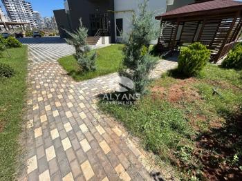 ALYANS'TAN DENİZ MANZARALI SİTE İÇİ SOSYAL ALANLI GENİŞ 3+1