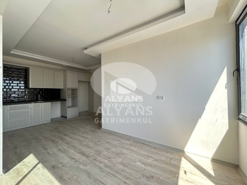 ALYANS'TAN DENİZ MANZARALI SİTE İÇİ SOSYAL ALANLI GENİŞ 3+1