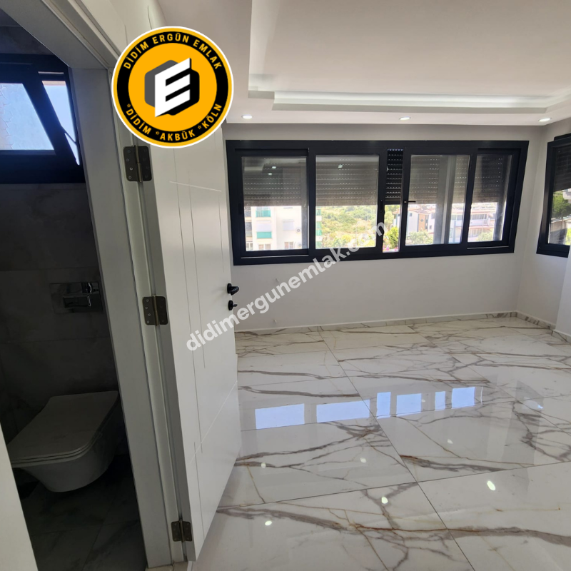 Didim Altınkum Mahallesin de Denize Yakın Ara Kat 3+1 Açık Mutfak Satılık Daire (1095 )