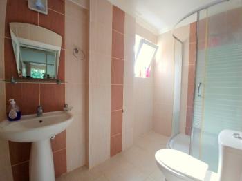 Denize Sıfır Sitede Kiralık 1+1 Dubleks Daire