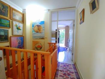 Denize Sıfır Sitede Kiralık 1+1 Dubleks Daire