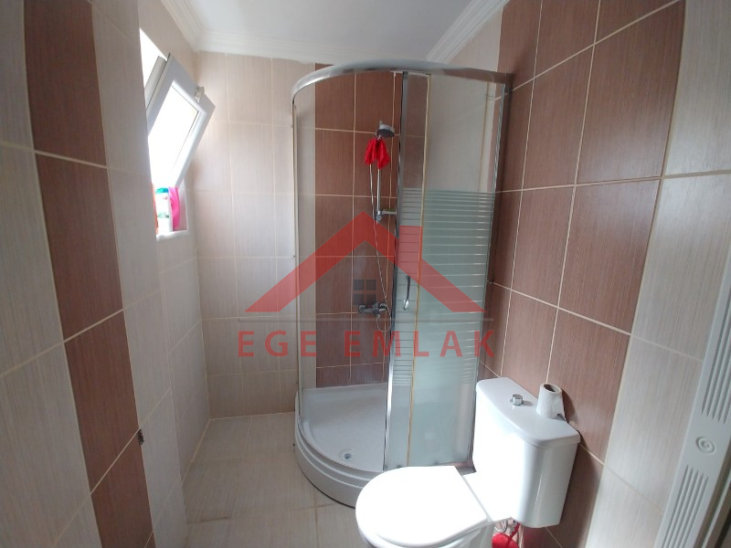 Denize Sıfır Sitede Kiralık 1+1 Dubleks Daire