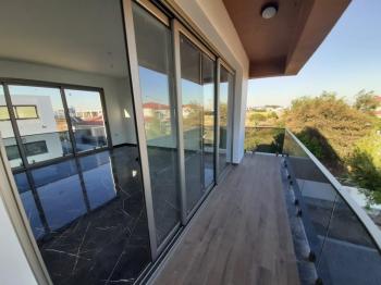 MAĞUSA MUTLUYAKA GİRİŞİ 540 M2 ARSA ALANLI SATILIK SIFIR VİLLA