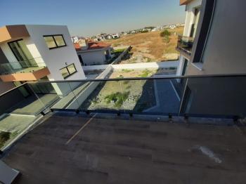 MAĞUSA MUTLUYAKA GİRİŞİ 540 M2 ARSA ALANLI SATILIK SIFIR VİLLA