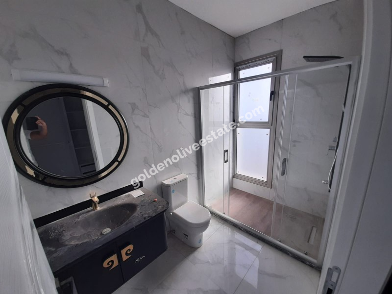 MAĞUSA MUTLUYAKA GİRİŞİ 540 M2 ARSA ALANLI SATILIK SIFIR VİLLA