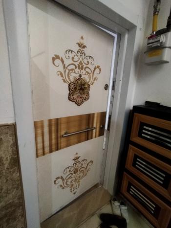 GÜVENAY - ÇORUM CENGİZ TOPEL CADDESİNDE SATILIK 3+1 DAİRE 