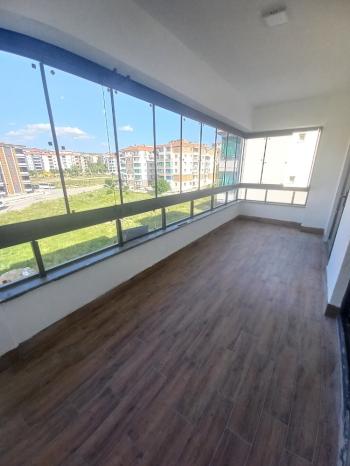 GÜVENAY - ÇORUM LOZAN EVLER ARKASI SATILIK SIFIR 3+1 DAİRE