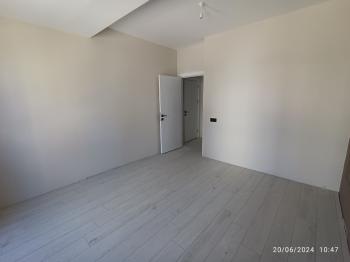 GÜVENAY - ÇORUM GÜLABİBEY KAPAKLI 1.CADDE ÜZERİ SATILIK 3+1