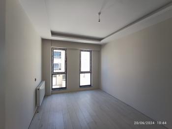 GÜVENAY - ÇORUM GÜLABİBEY KAPAKLI 1.CADDE ÜZERİ SATILIK 3+1