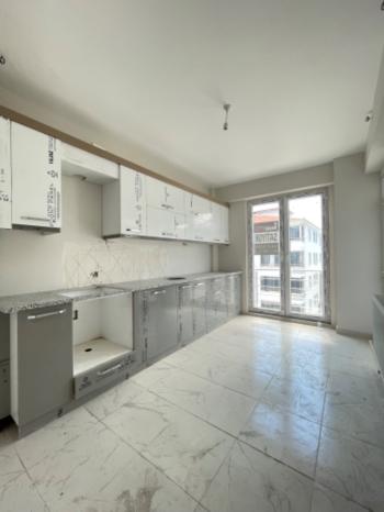 GÜVENAY - ÇORUM ÇİFTLİK CADDESİ 3+1 ARA KAT SIFIR DAİRE