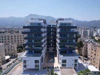 Girne Merkez'de Denize Yürüme Mesafesinde 2+1 Sıfır Geniş Residence
