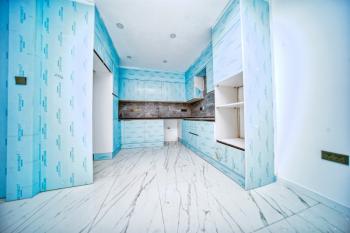 Girne Merkez'de Denize Yürüme Mesafesinde 2+1 Sıfır Geniş Residence