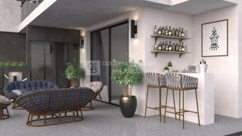 Kıbrıs Girne Alsancak'ta Milli Park Üstü Denize Yakın Site İçerisinde Satılık 4+1 Lüks Villa
