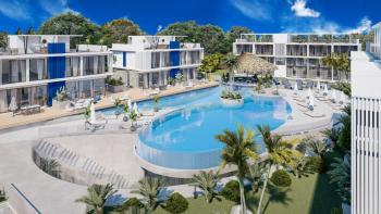 KKTC Girne Esentepe'de Denize Yakın Site İçerisinde Ödeme Planlı Satılık 1+1 Penthouse Daireler
