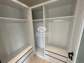 ALYANS'TAN DENİZE 200 MT MESAFEDE FULL SOSYAL ALANLI GENİŞ 3+1