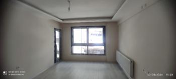 Antre Emlak'tan Satılık Gülyaka Mahallesinde Doğalgazlı,Otoparklı,Sıfır 2+1 Daire