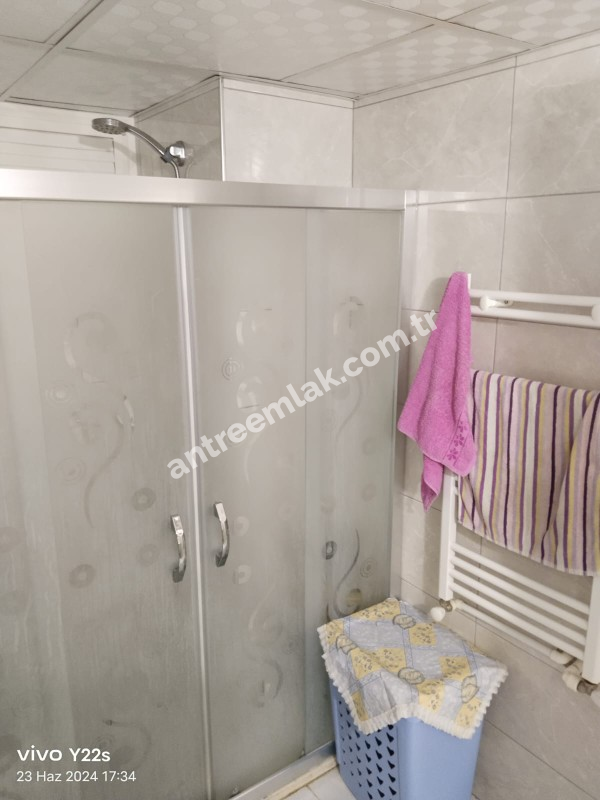 Antre Emlak'tan Satılık Yeşilyurt Merkez Cami Yakını 3+1, Doğalgazlı Asansörlü 4 Yıllık Daire