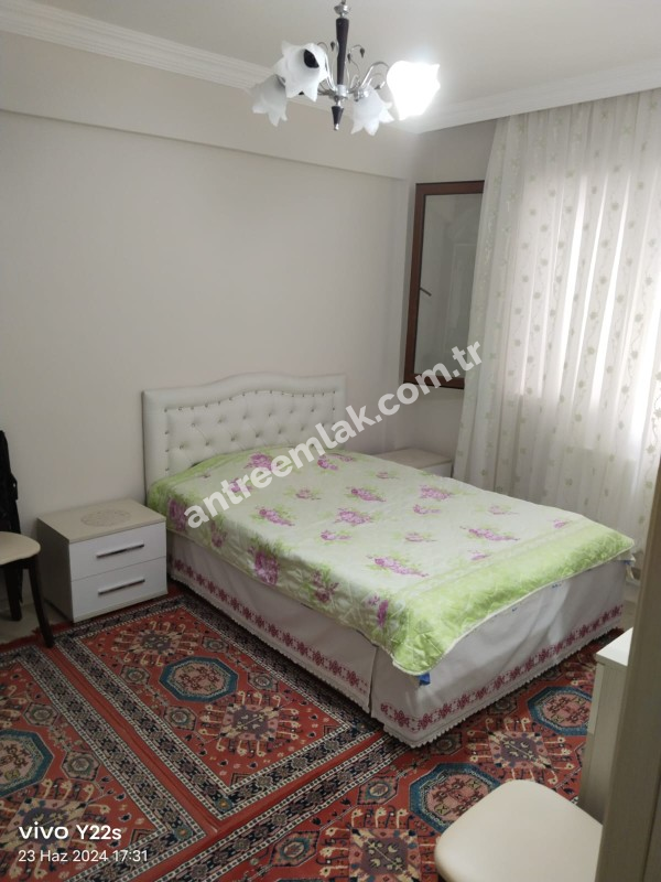 Antre Emlak'tan Satılık Yeşilyurt Merkez Cami Yakını 3+1, Doğalgazlı Asansörlü 4 Yıllık Daire