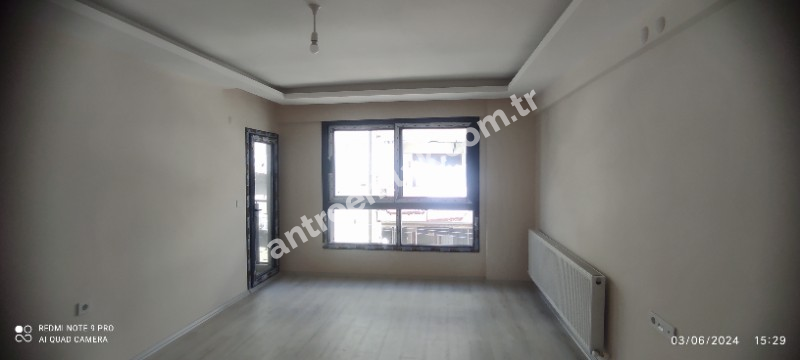 Antre Emlak'tan Satılık Gülyaka Mahallesinde Doğalgazlı,Otoparklı,Sıfır 2+1 Daire