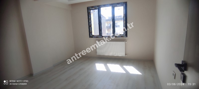 Antre Emlak'tan Satılık Gülyaka Mahallesinde Doğalgazlı,Otoparklı,Sıfır 2+1 Daire
