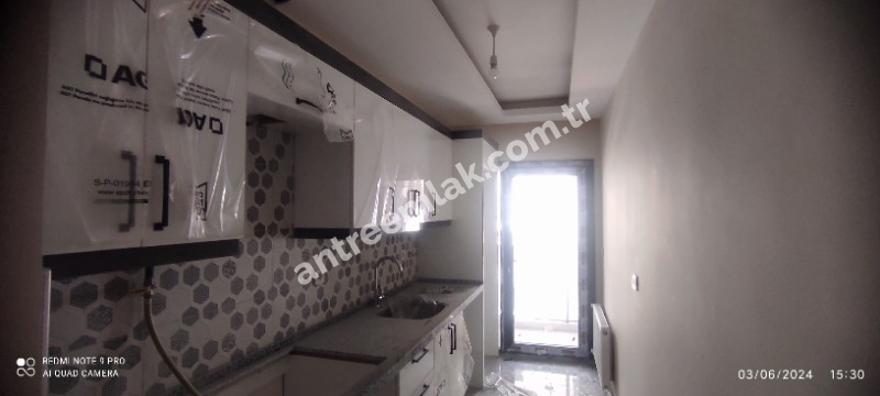 Antre Emlak'tan Satılık Gülyaka Mahallesinde Doğalgazlı,Otoparklı,Sıfır 2+1 Daire