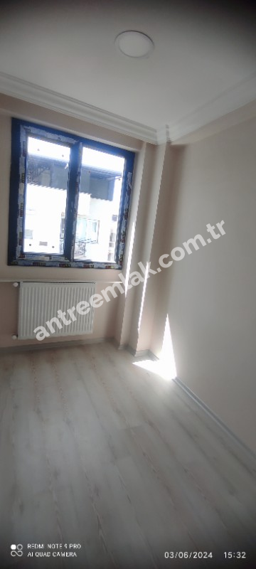 Antre Emlak'tan Satılık Gülyaka Mahallesinde Doğalgazlı,Otoparklı,Sıfır 2+1 Daire