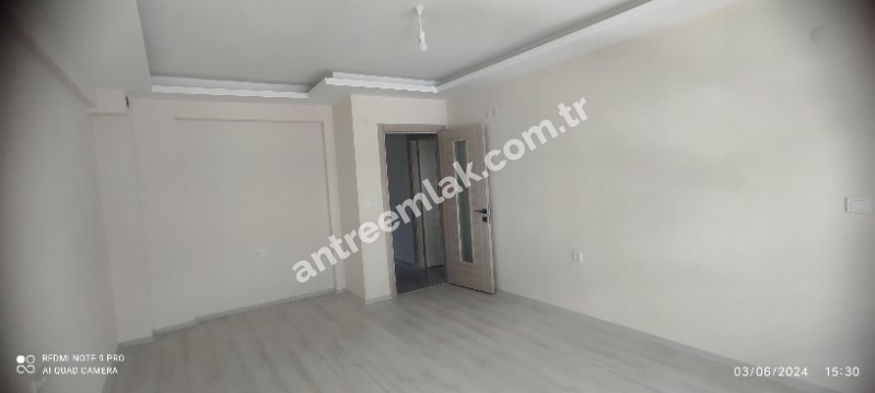 Antre Emlak'tan Satılık Gülyaka Mahallesinde Doğalgazlı,Otoparklı,Sıfır 2+1 Daire