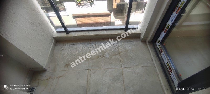 Antre Emlak'tan Satılık Gülyaka Mahallesinde Doğalgazlı,Otoparklı,Sıfır 2+1 Daire