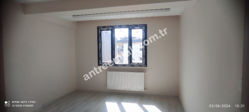 Antre Emlak'tan Satılık Gülyaka Mahallesinde Doğalgazlı,Otoparklı,Sıfır 2+1 Daire