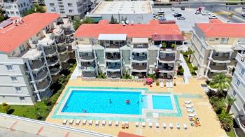 İngiliz Sitesinde Satılık Eşyalı Daire 