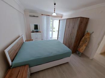 İngiliz Sitesinde Satılık Eşyalı Daire 