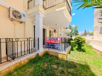 İngiliz Sitesinde Satılık Eşyalı Daire 