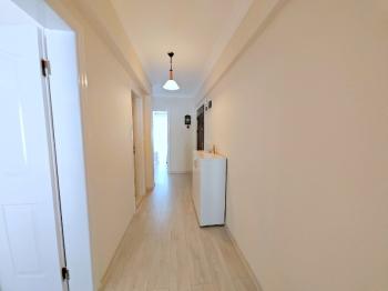 İngiliz Sitesinde Satılık Eşyalı Daire 