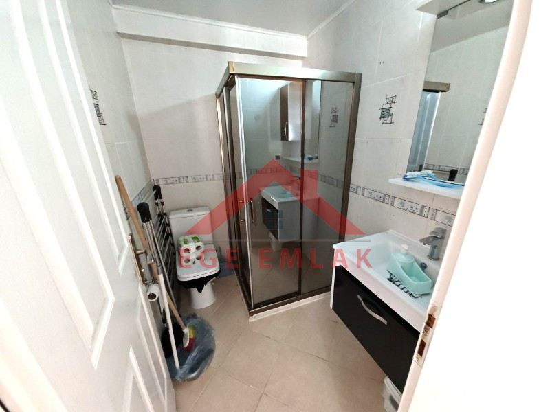 İngiliz Sitesinde Satılık Eşyalı Daire 