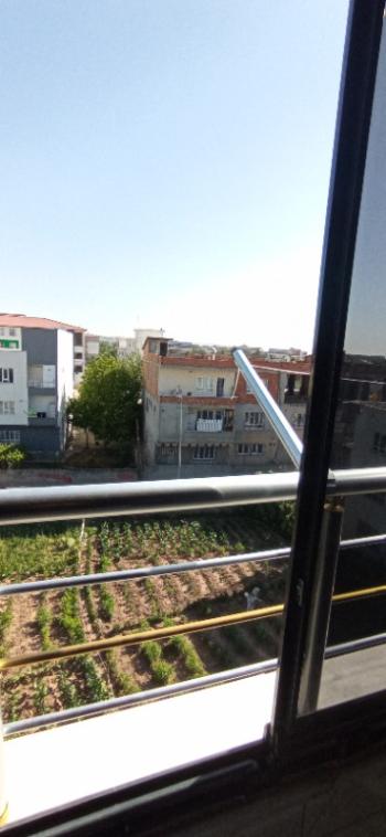 3+1 D.gazlı Yeni Tertemiz Daire
