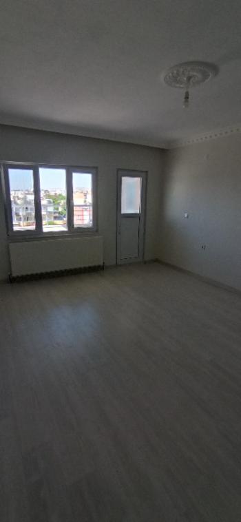 3+1 D.gazlı Yeni Tertemiz Daire