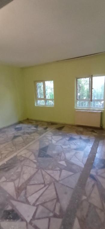 Kültür Mahallesi'nde 130m² 2+1 