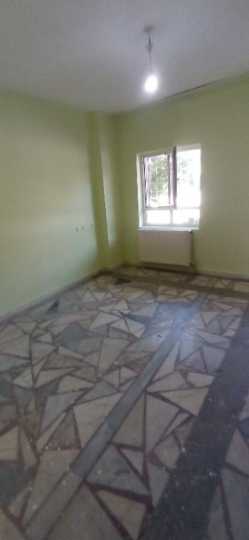 Kültür Mahallesi'nde 130m² 2+1 
