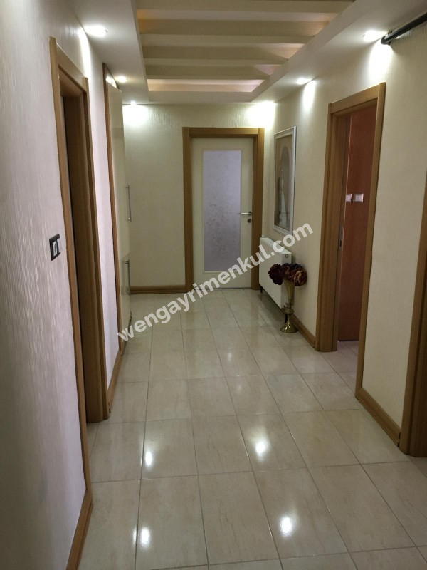 Batman'ın En Merkezi Yerinde 3+1 170m² kiralık Daire
