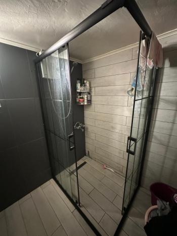 MAĞUSA DUMLUPINARDA FIRSAT NİTELİĞİNDE ÜST KATTA EŞYASIZ 3+1 DAİRE